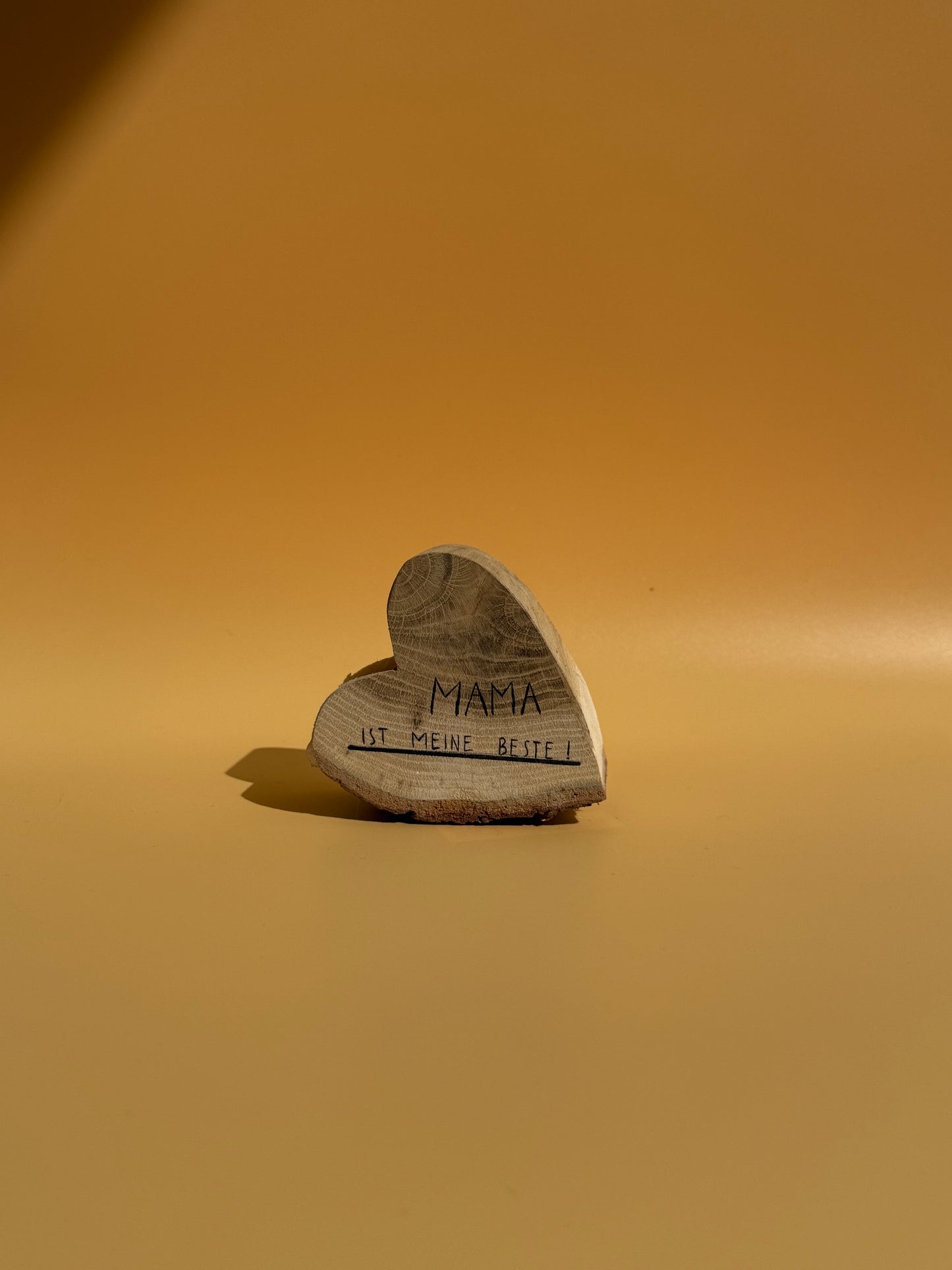 Holzherz "Mama ist meine Beste"